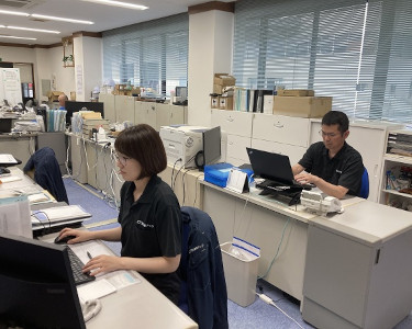 軌陸車テック営業部の写真1